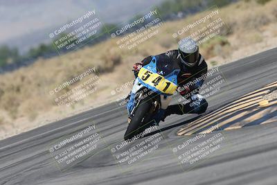 media/Oct-13-2025-Moto Forza (Mon) [[a66d839500]]/2-A Group/Session 3 (Turn 16)/